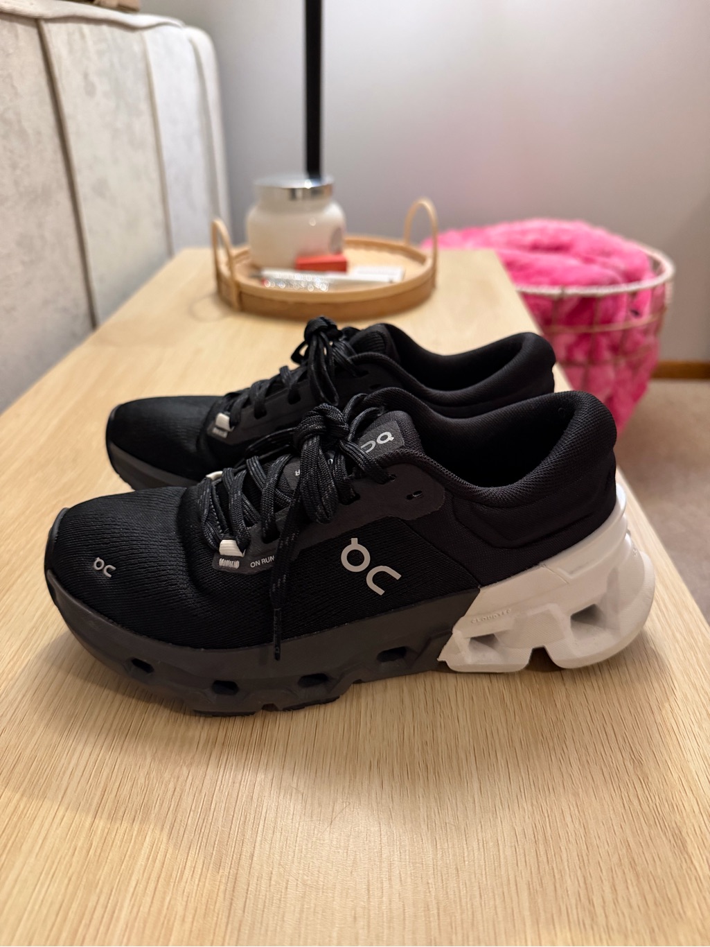 On Running Black And White Men's Running Shoes — image 2 of 4